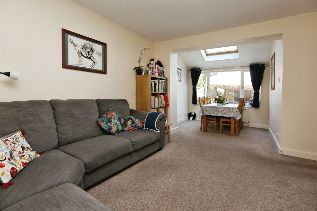 Property photo 3 of 14