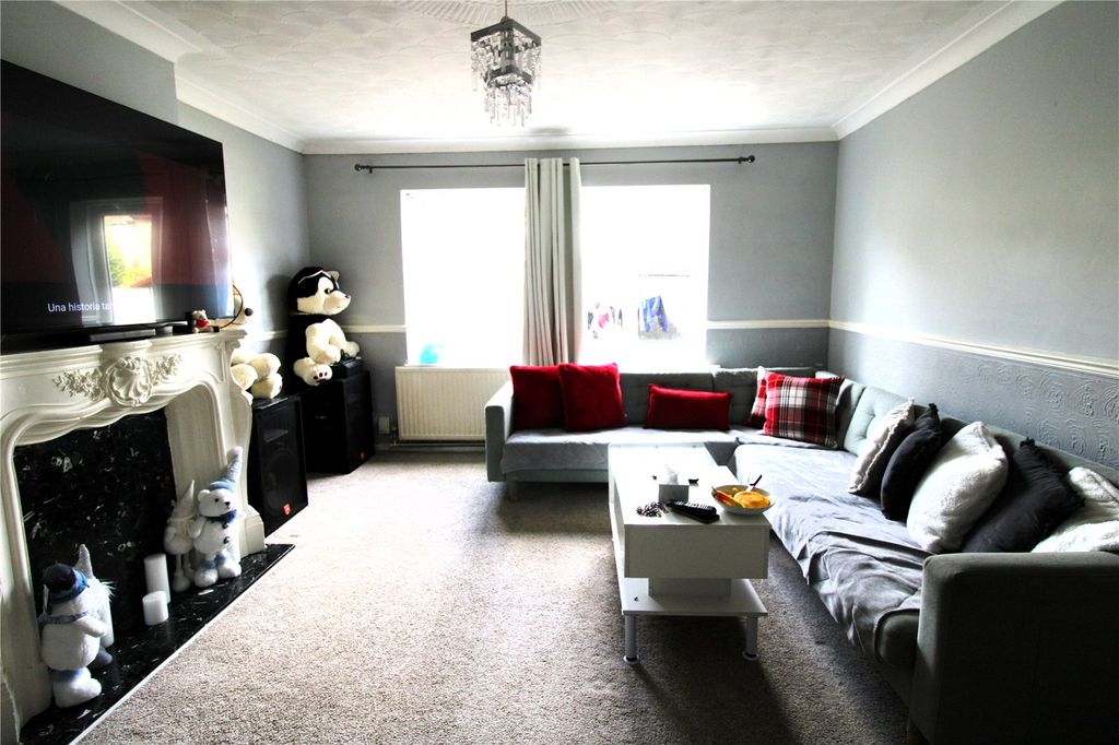 Property photo 3 of 7 Picture No. 07