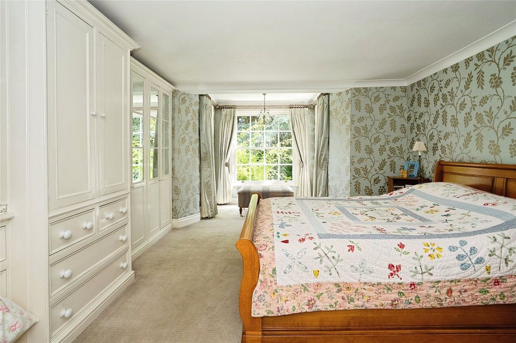 Property photo 2 of 25 Picture No. 01