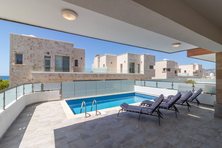 Property photo 3 of 30