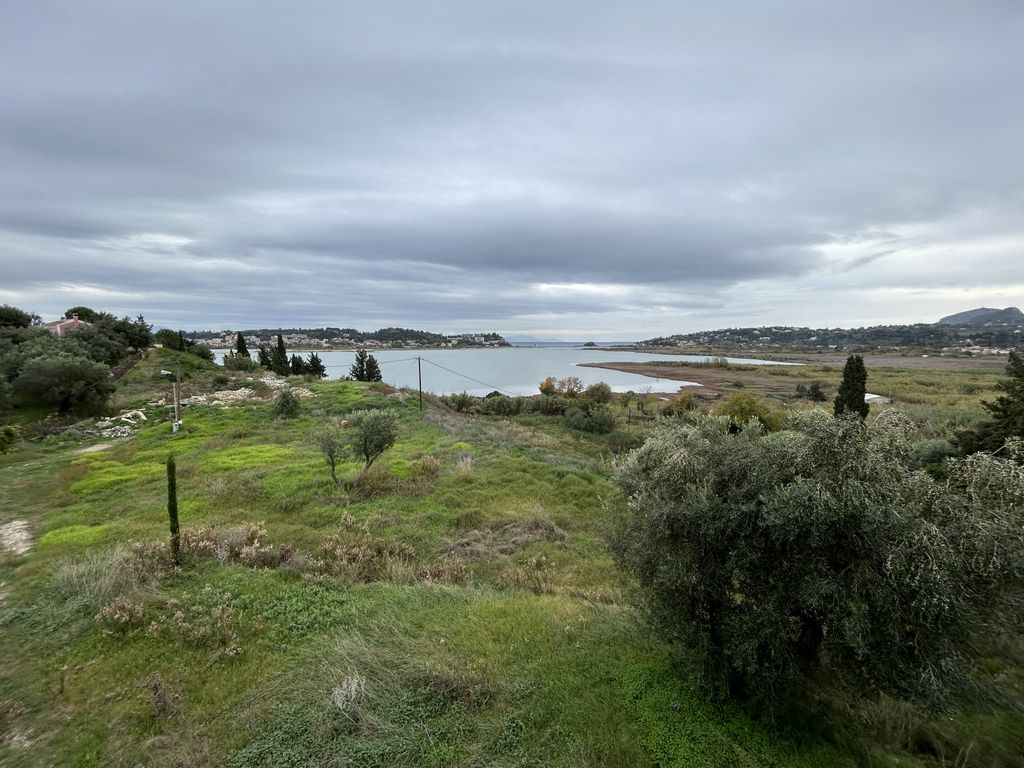 Property photo 2 of 4 Large Plot