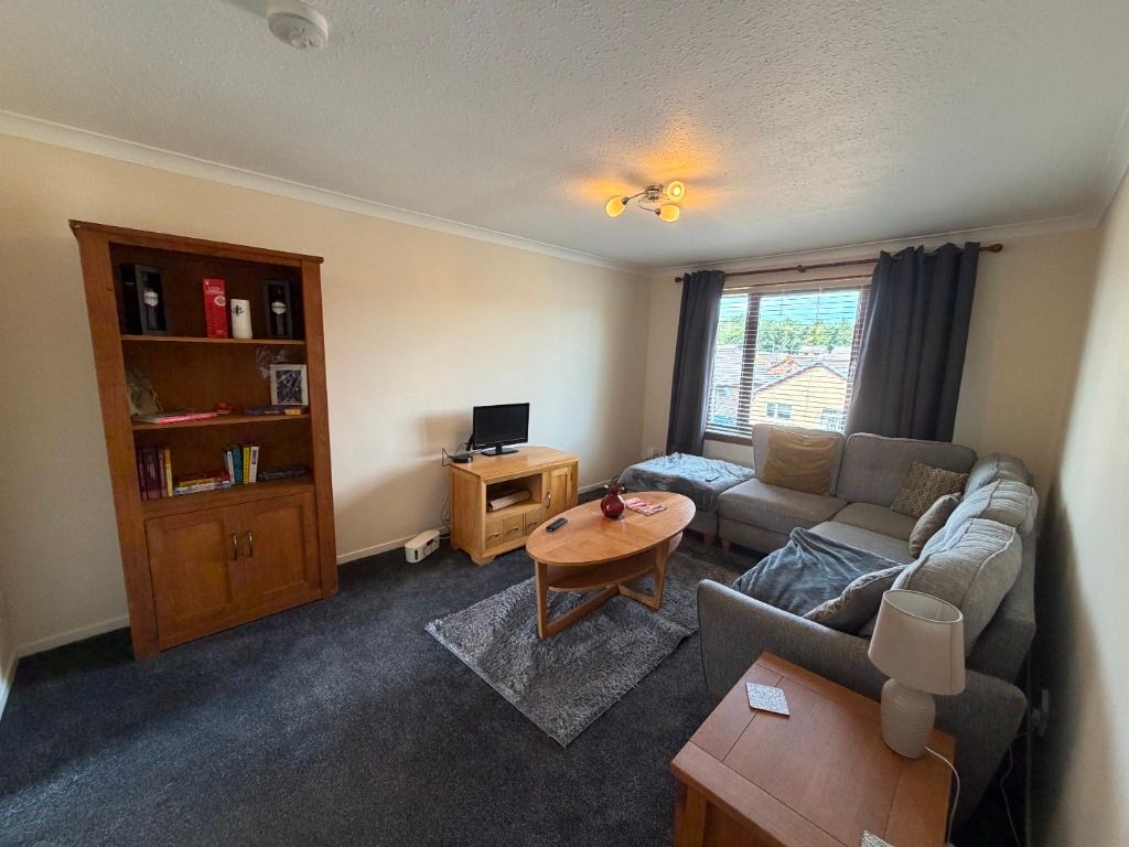 Property photo 2 of 14 Photo 2