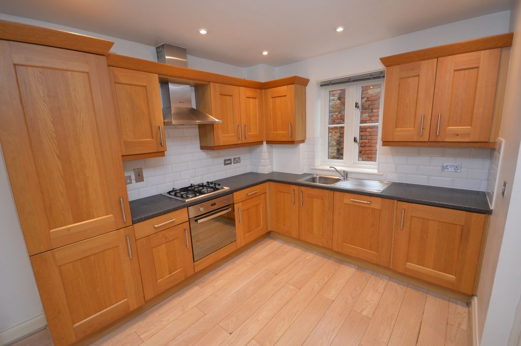 Property photo 3 of 13 Dsc_0008