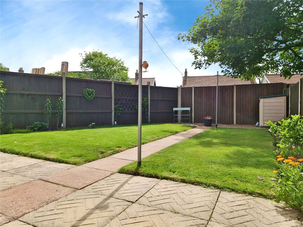 Property photo 2 of 12 Picture No. 19