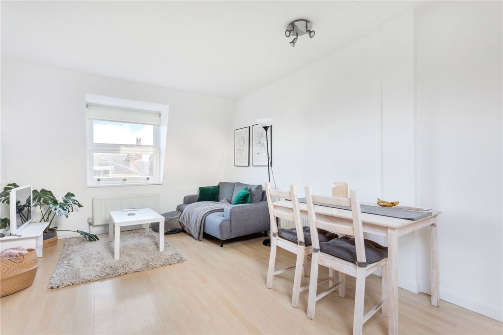 Property photo 1 of 12 Picture No. 01