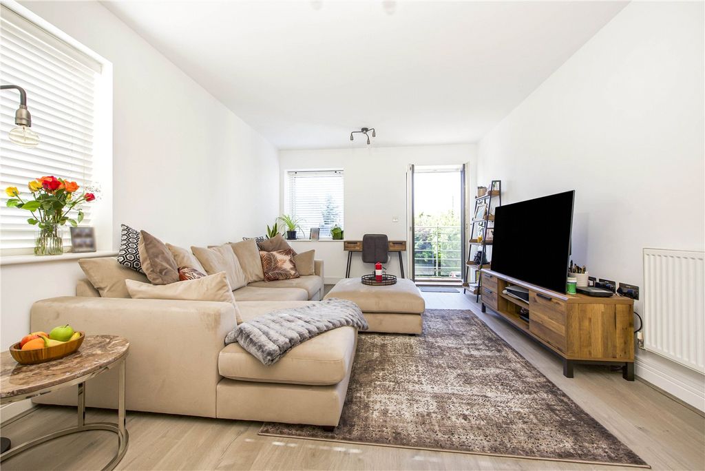 Property photo 2 of 16 Picture No. 40