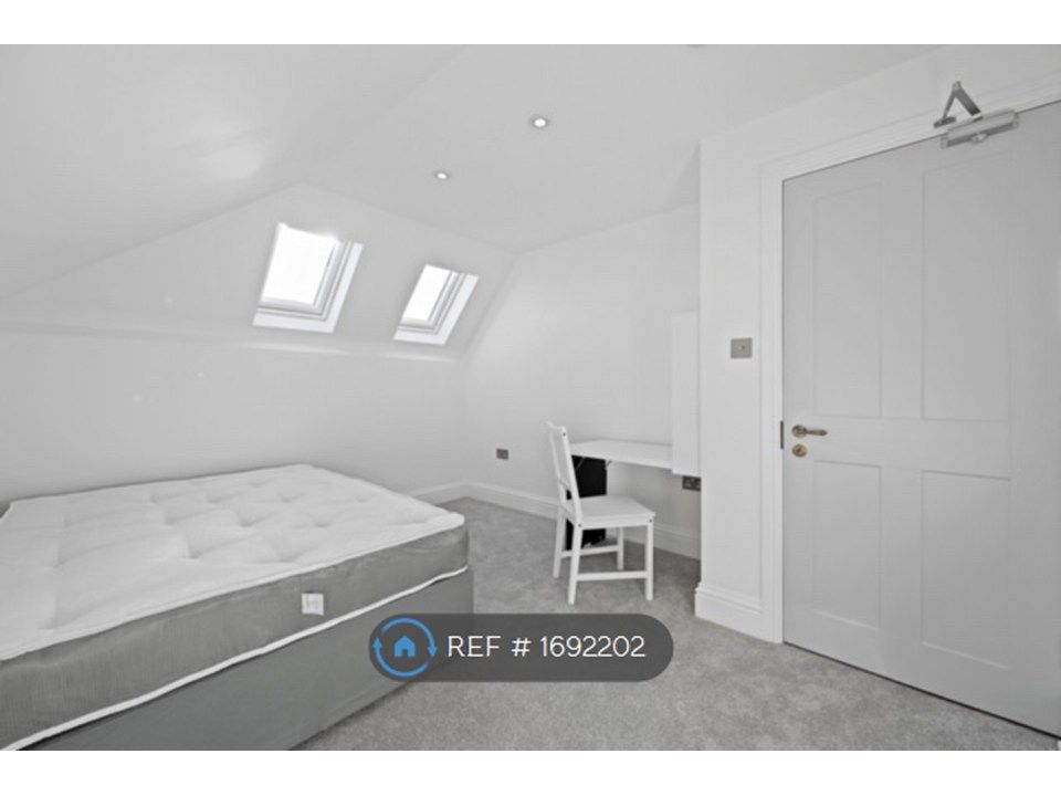 Property photo 1 of 3
