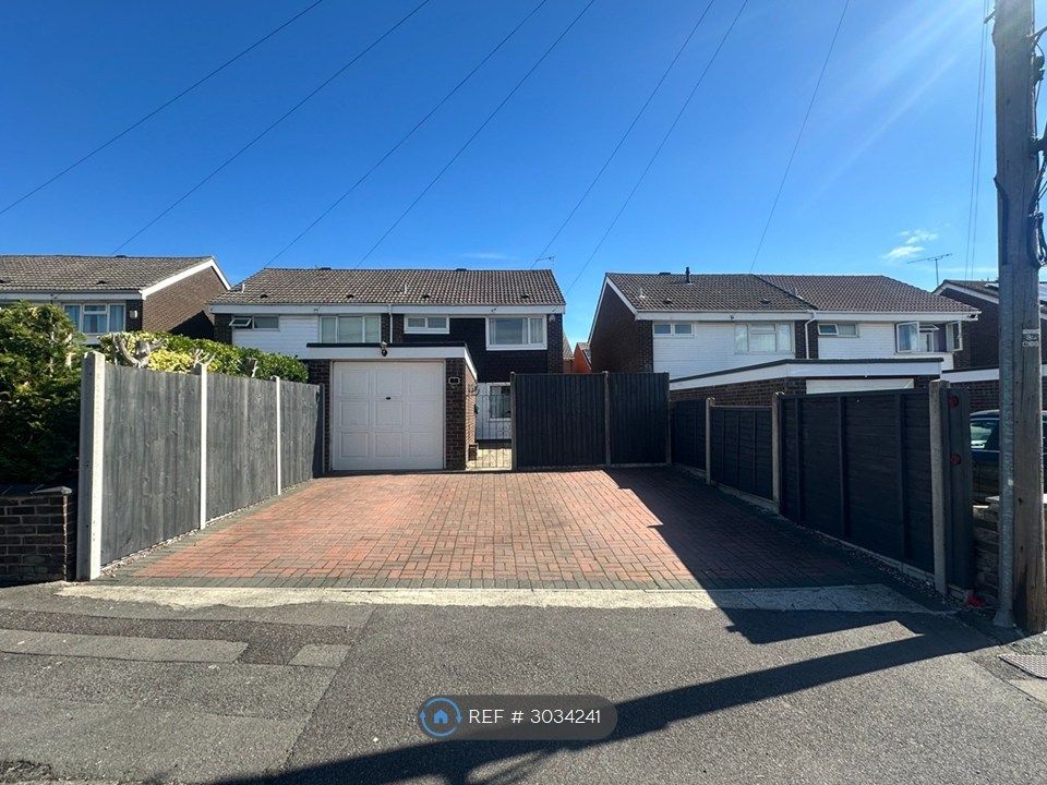 Property photo 1 of 25