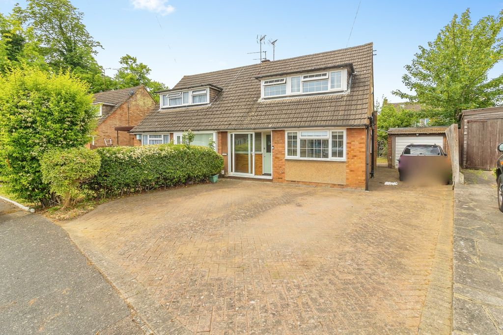 Property photo 1 of 20