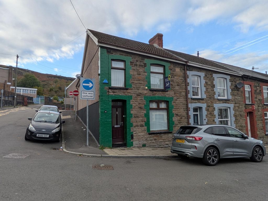 Property photo 1 of 1