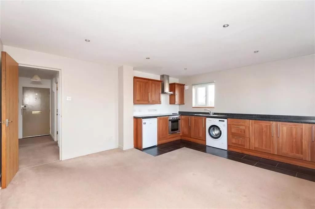 Property photo 2 of 10 Photo 2