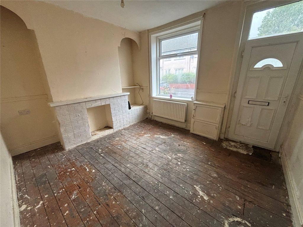 Property photo 2 of 7 Picture No. 04