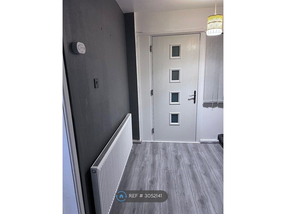 Property photo 1 of 35
