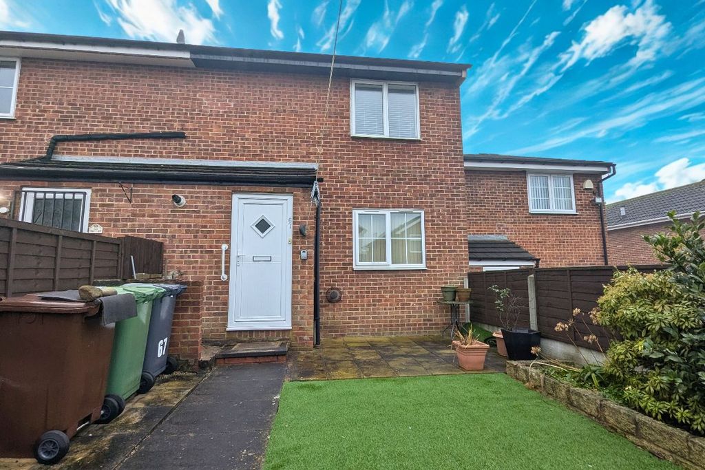 Property photo 1 of 9