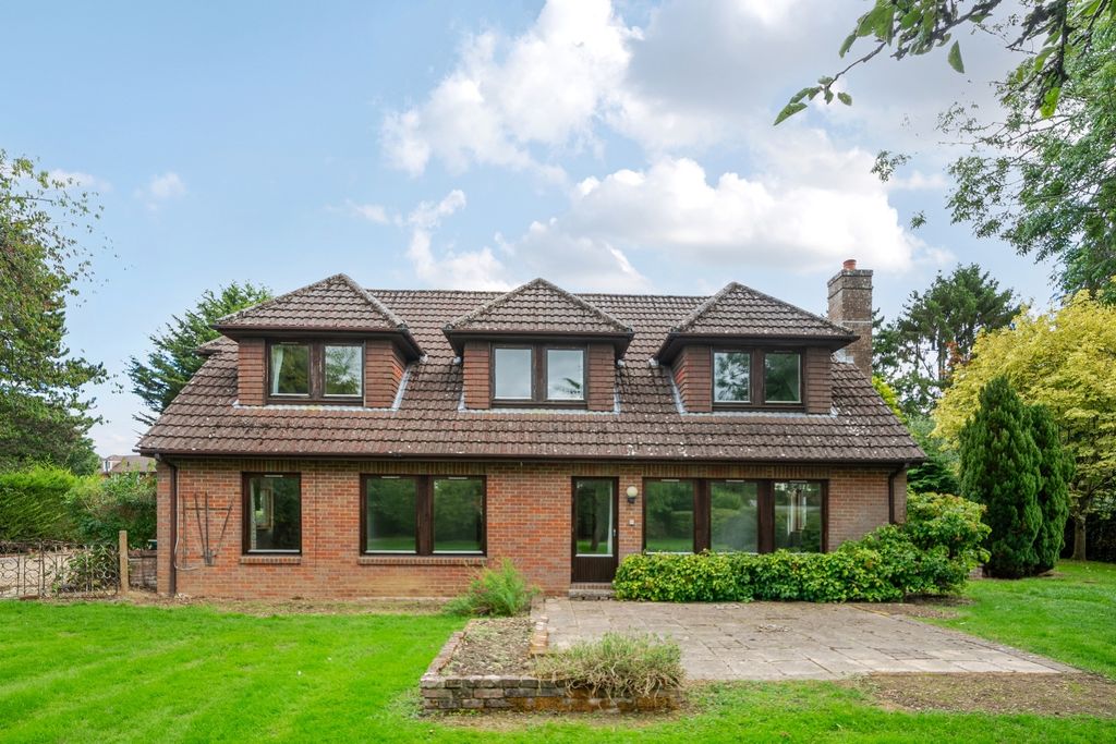 Property photo 2 of 12 1-6Aabb97Ae2Ca6-1...