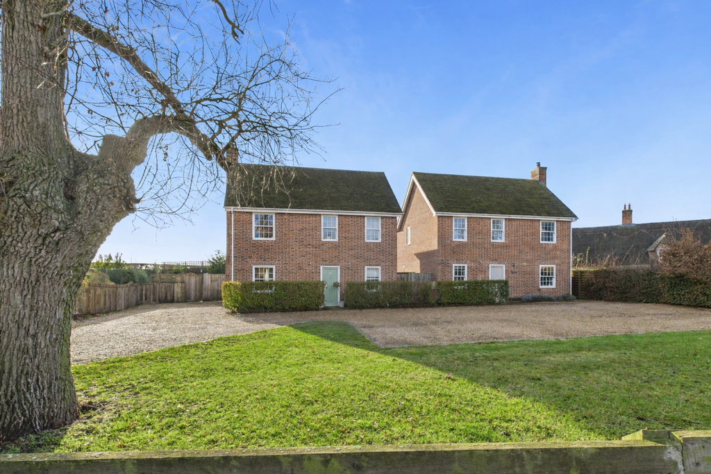 Property photo 1 of 13 Front 3.Png