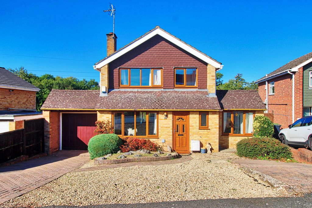 Property photo 1 of 28 Img_1290