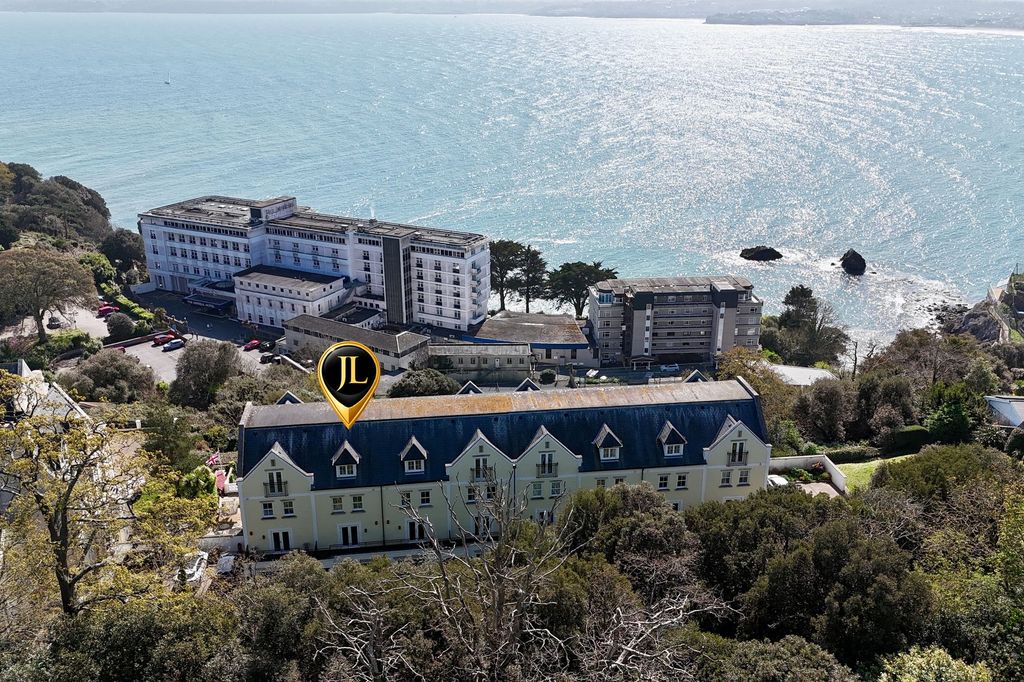 Property photo 1 of 41