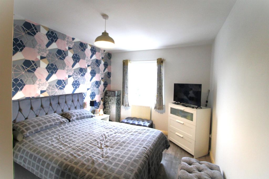 Property photo 3 of 12 Img_7160.Jpg
