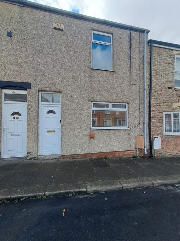 Property photo 1 of 8