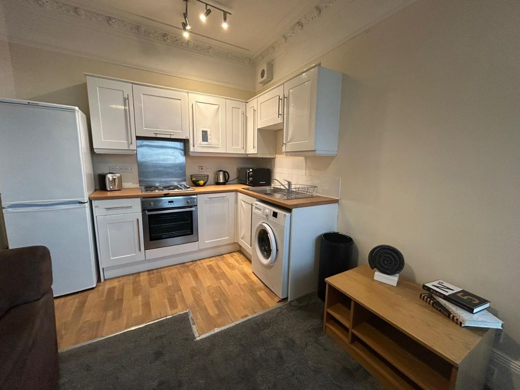 Property photo 2 of 13 Photo 2