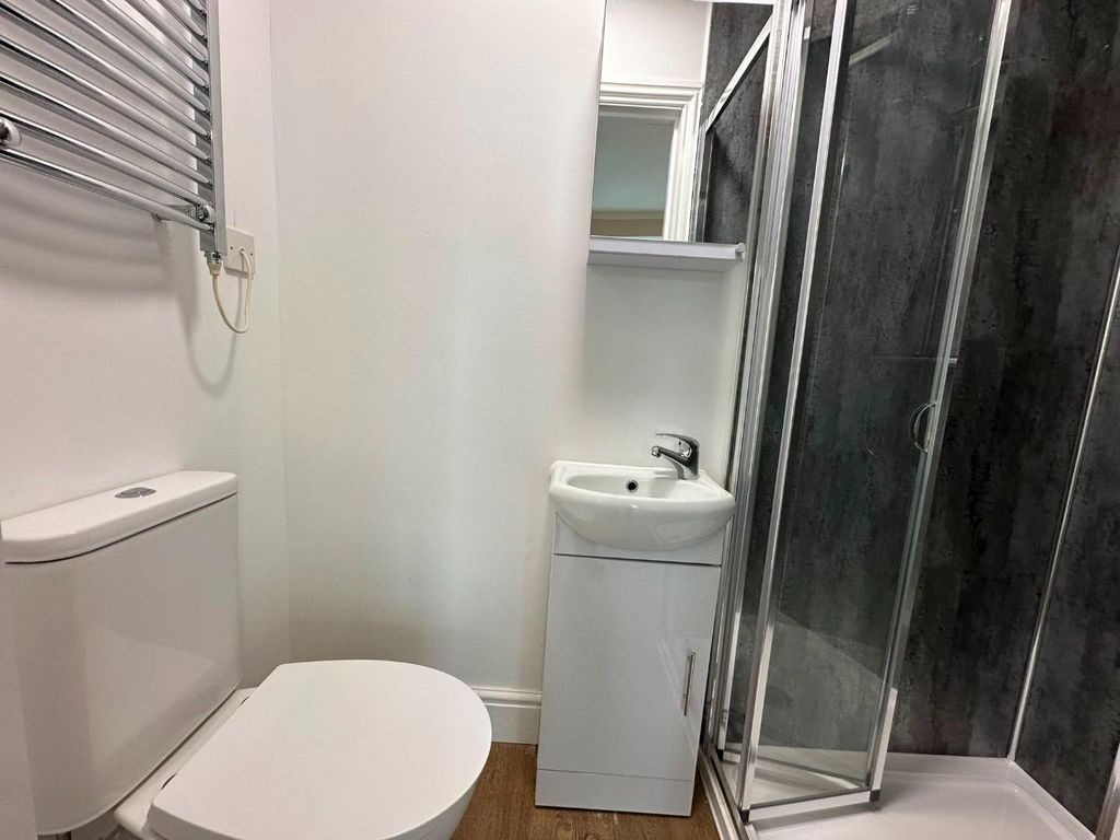 Property photo 2 of 22 Whatsapp Image 2026-06-16 At 15.08.00 (2).Jpeg