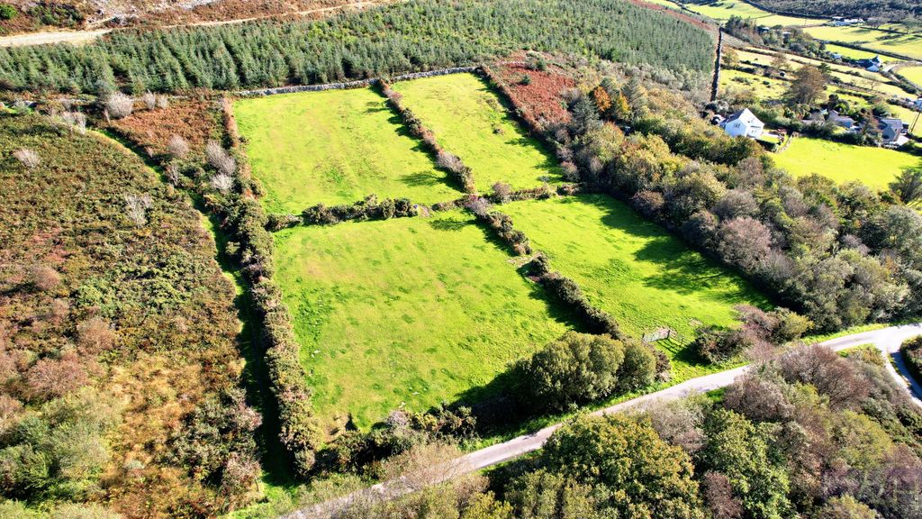 Property photo 2 of 5 Aerial 2