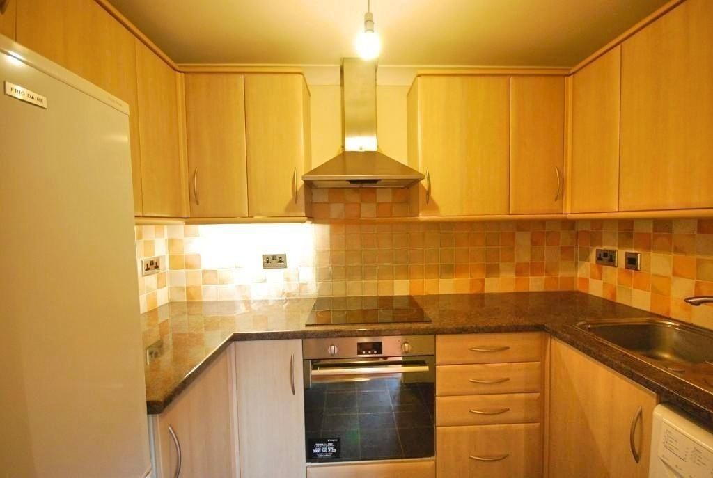 Property photo 2 of 6