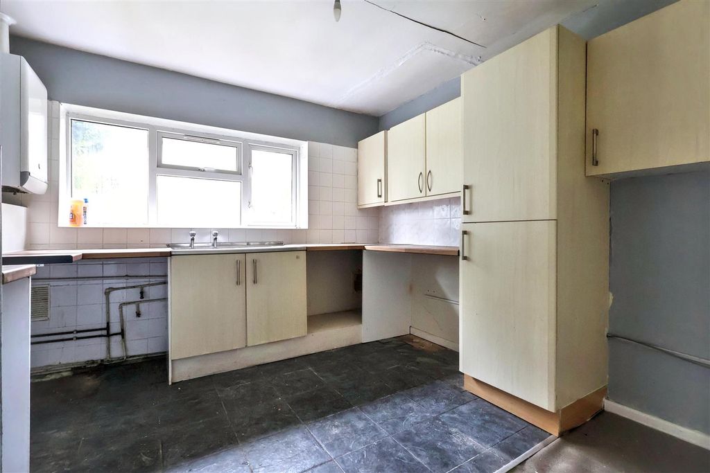 Property photo 3 of 9 Img_4980.Jpg