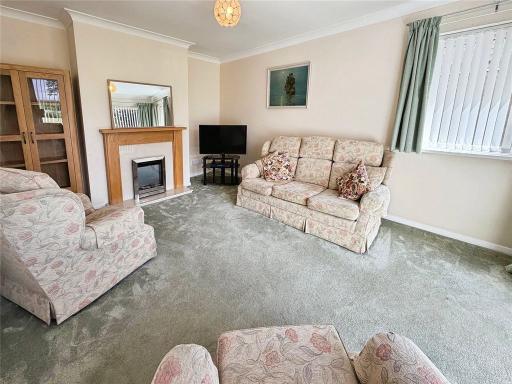 Property photo 3 of 13 Living Room