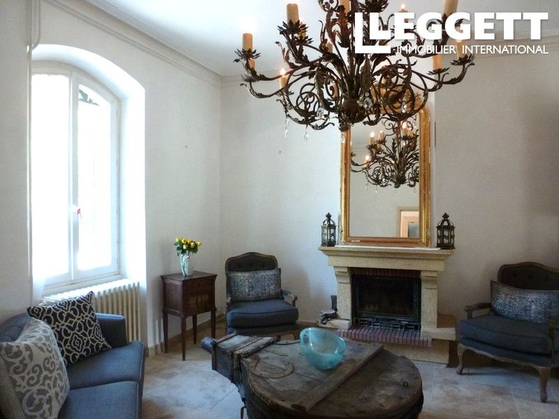 Property photo 3 of 10