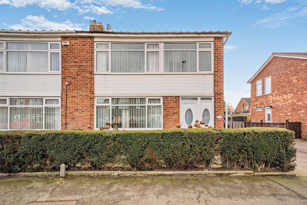 Property photo 1 of 24