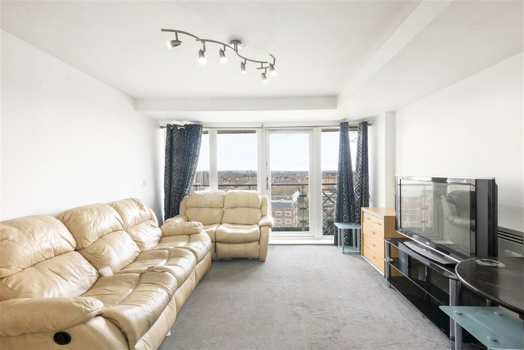 Property photo 3 of 11 Untitled Design (2).Png