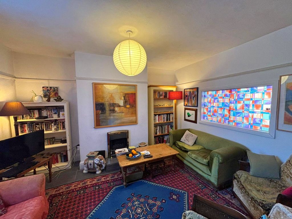 Property photo 2 of 49 Picture No. 40