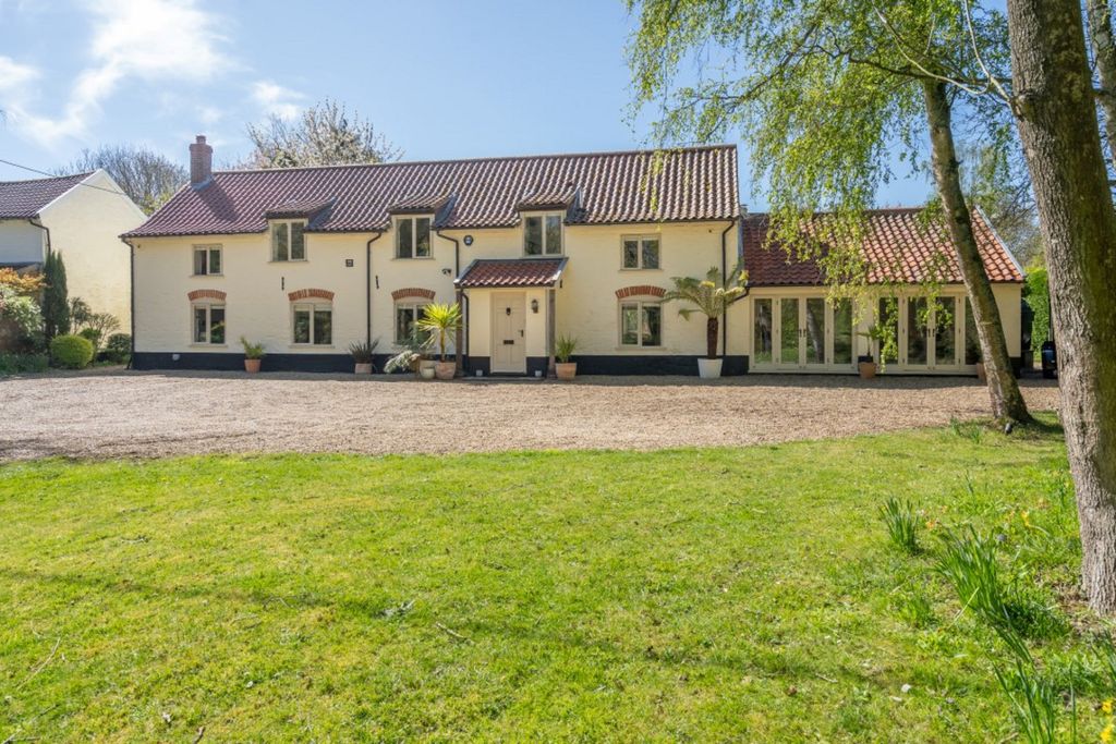 Property photo 3 of 30
