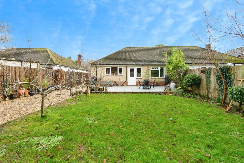 Additional image 7 of 3 bed bungalow for saleForest Road, Liss, Hampshire GU33