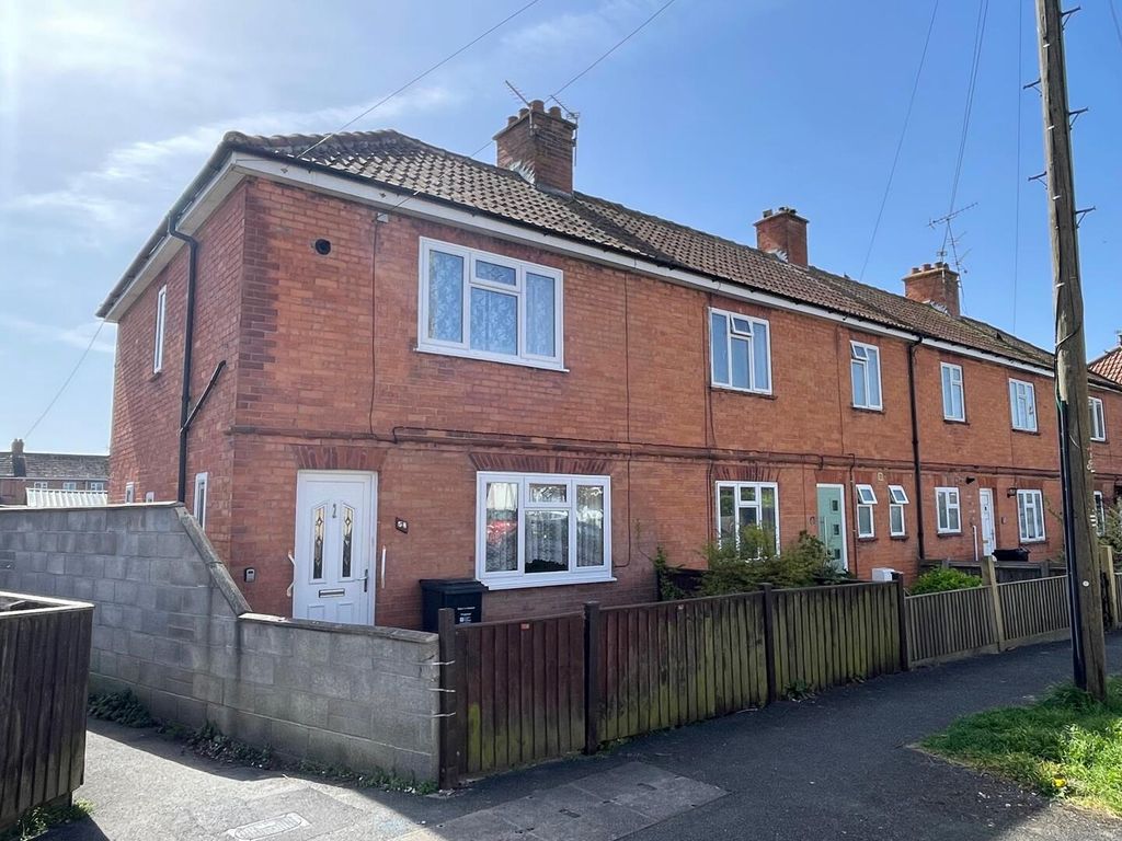 Property photo 1 of 19 Front (Exterior)