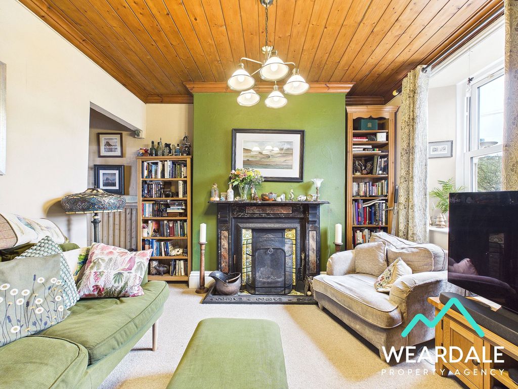 Property photo 2 of 30