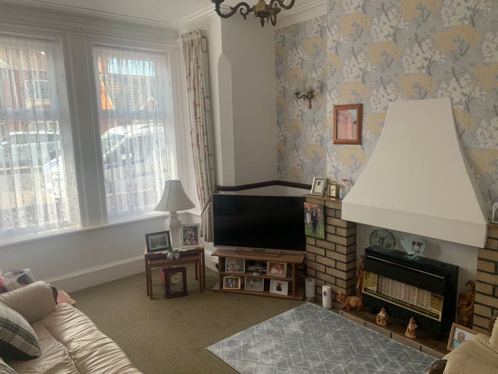 Property photo 3 of 10 Image 3