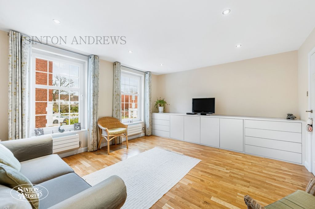 Property photo 2 of 13 Photo 2