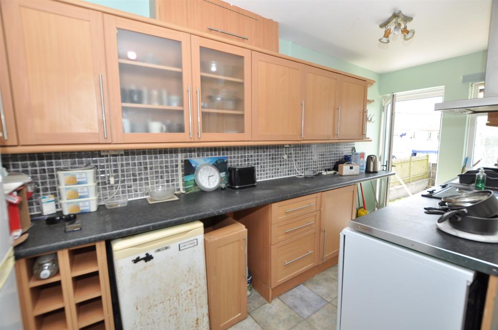 Property photo 2 of 12 Open Plan Kitchen/Dining Room/Hallway