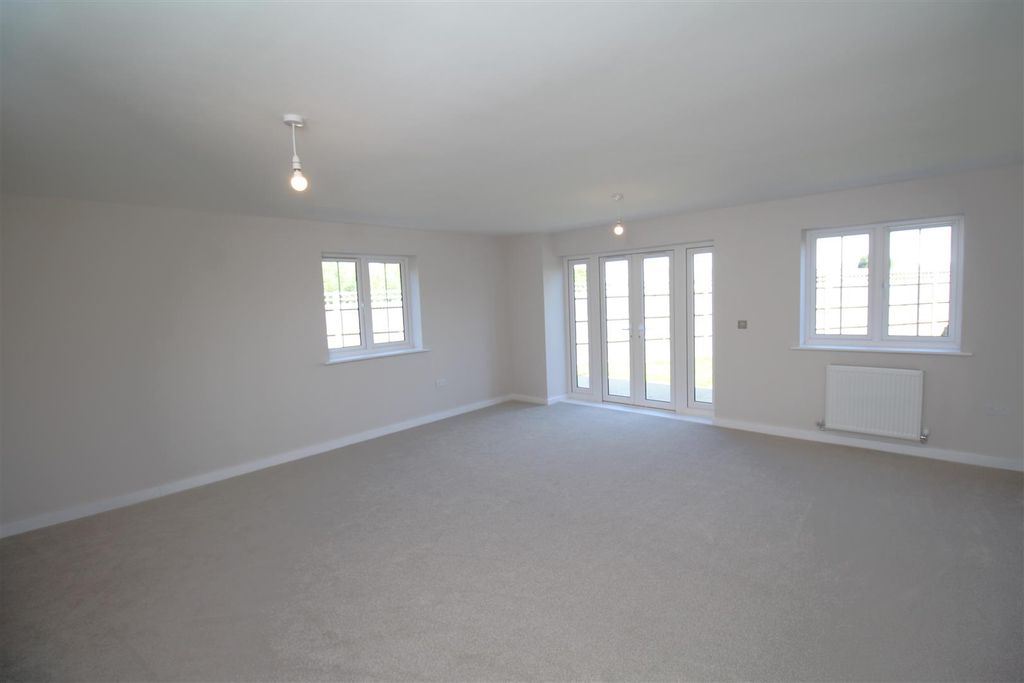 Property photo 2 of 21 Img_8431.Jpg