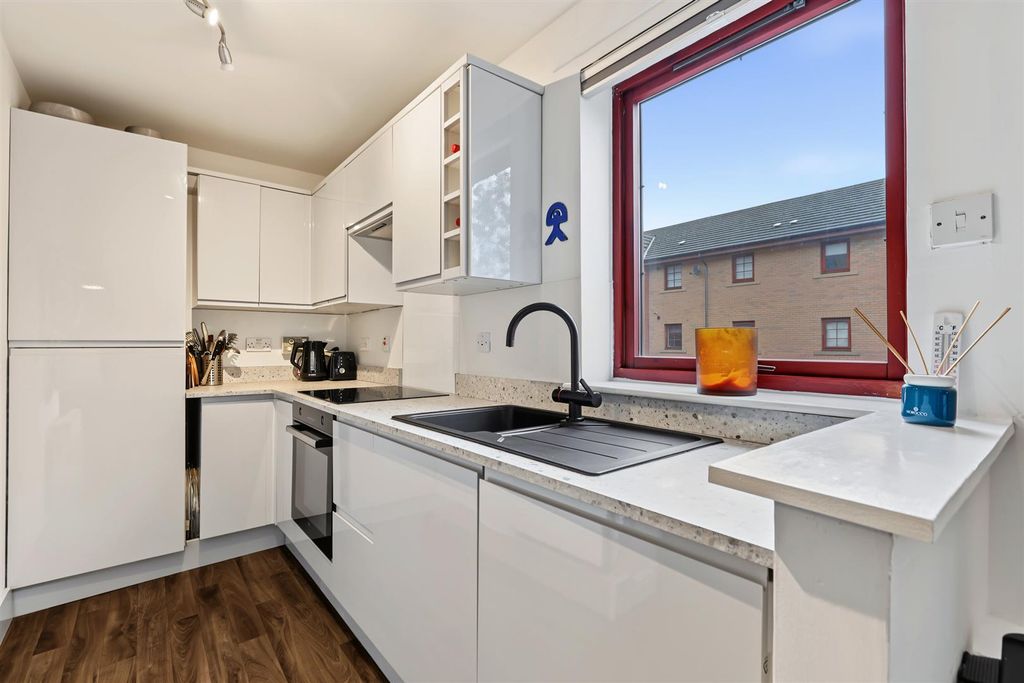 Property photo 3 of 23 Crum5932.Jpg