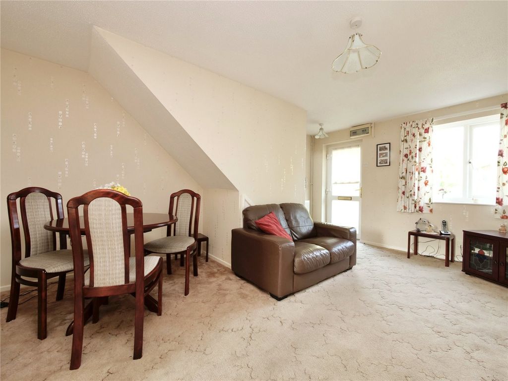 Property photo 3 of 14 Picture No. 05