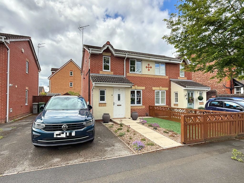Property photo 1 of 21