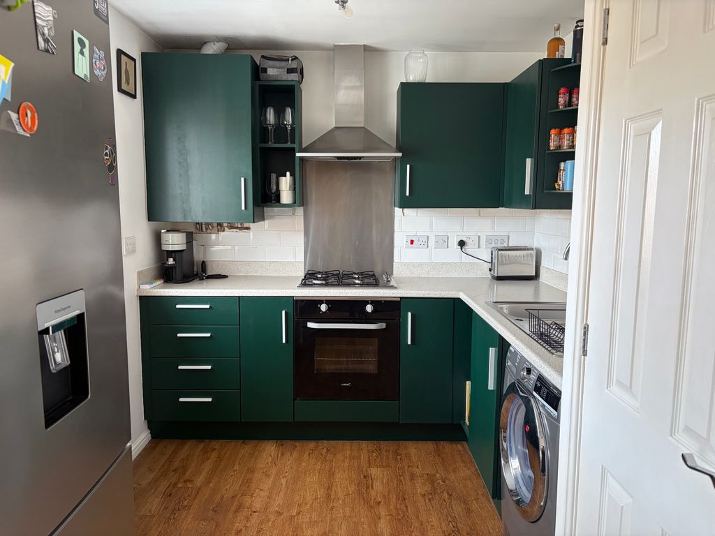 Property photo 3 of 5