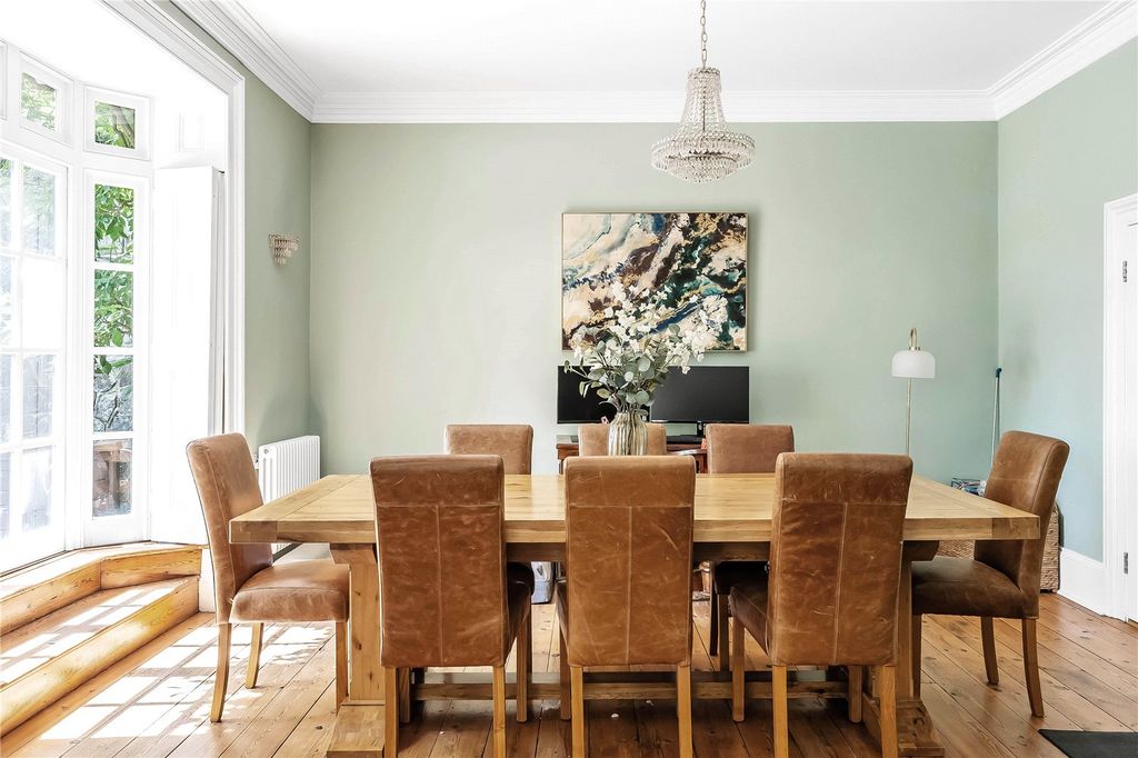 Property photo 3 of 35 Picture No. 22