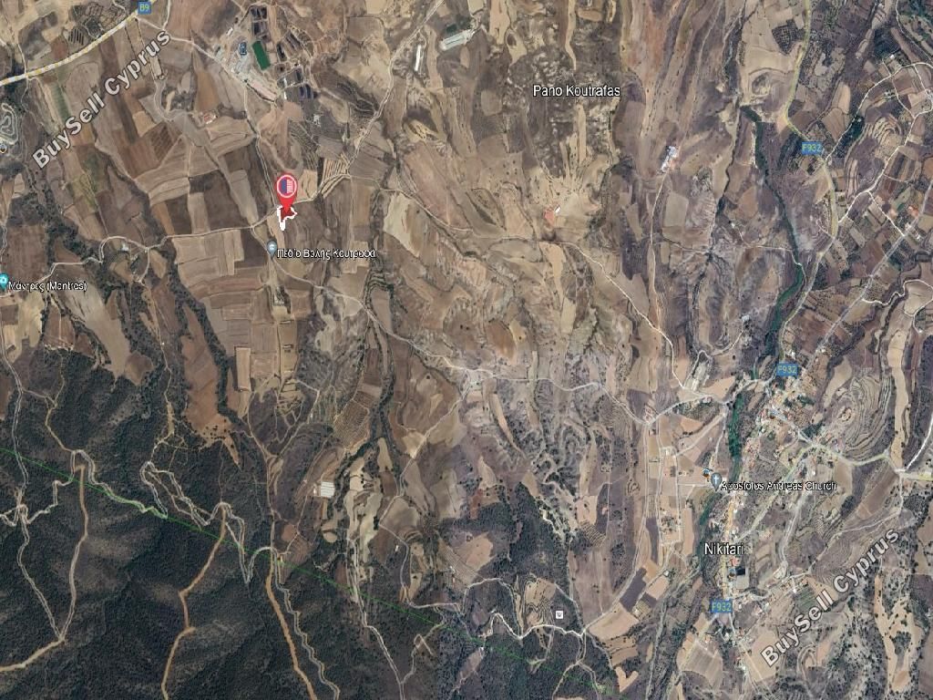 Property photo 3 of 4