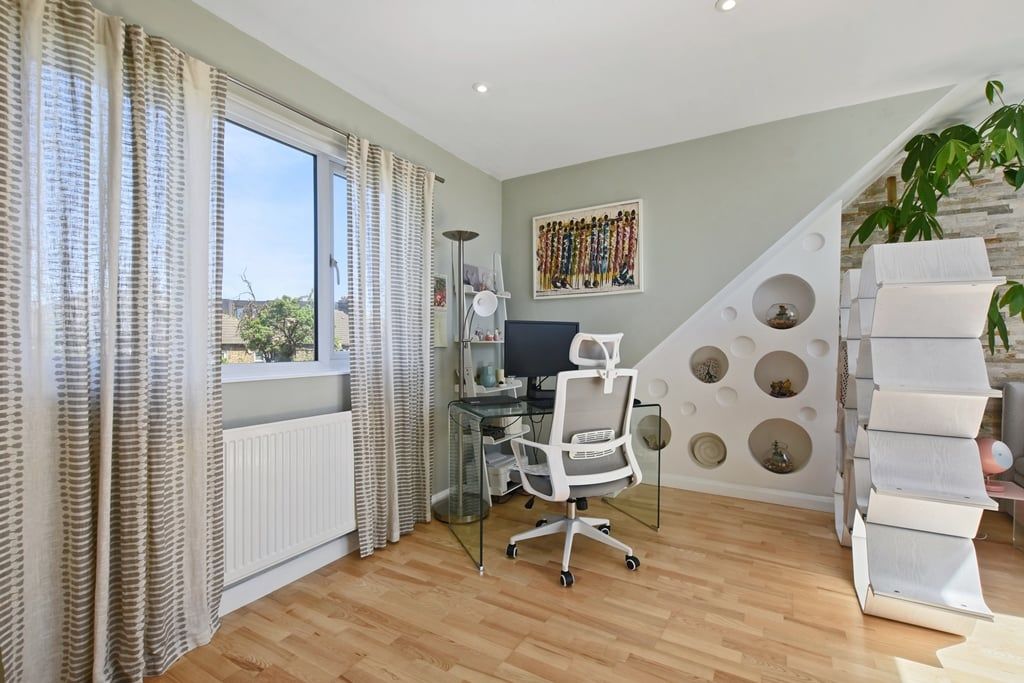 Property photo 3 of 14
