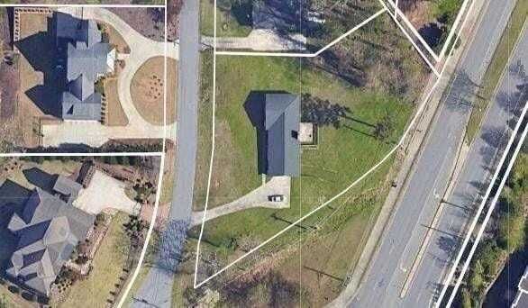 Property photo 1 of 5